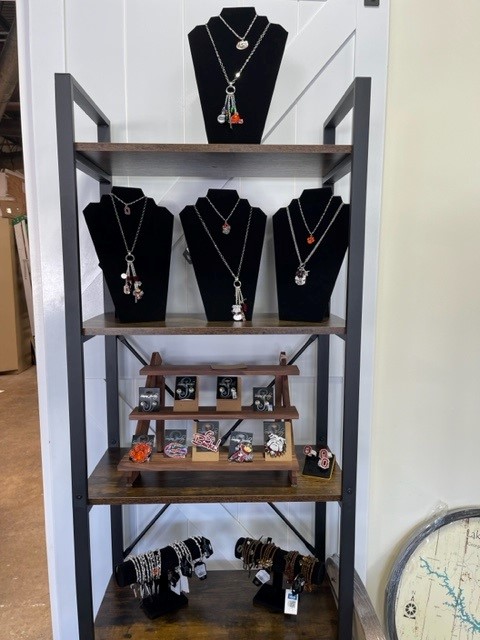 Custom Frame Shop, Gallery, & Gifts